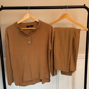 LILLUSORY Women's 2 Piece Lounge Set Oversized Knit Set Size Small